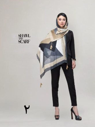 شال نخی منگوله دار طرح مثلثی