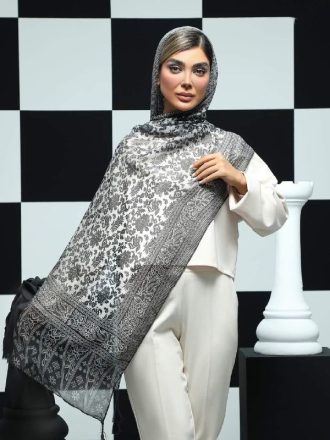 شال نخی منگوله دار مدل گلریز|مثلث شاپ