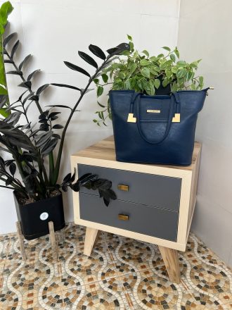 کیف زنانه مدل شانا مثلث شاپ